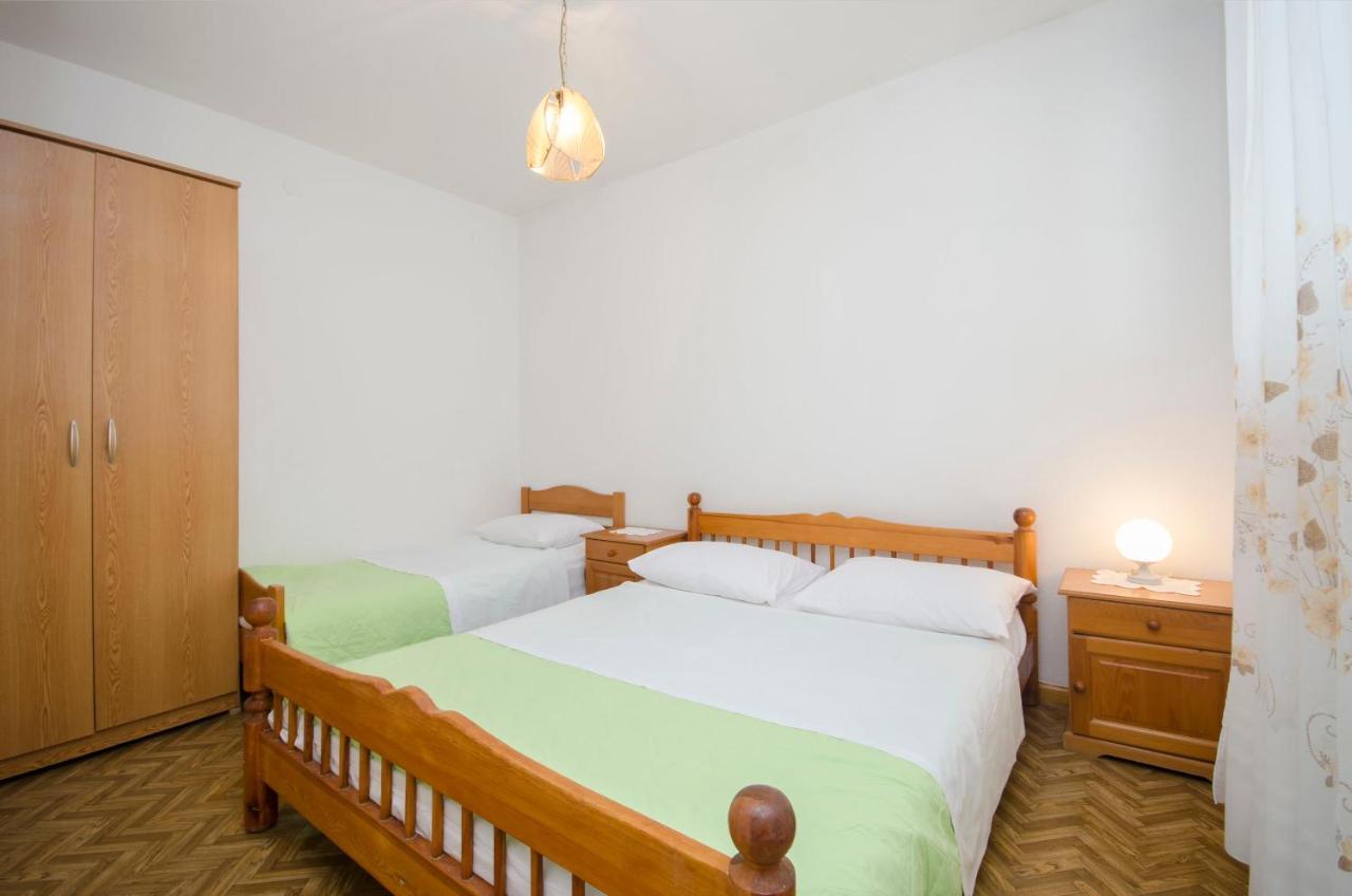 Apartment Niko Vodice Extérieur photo