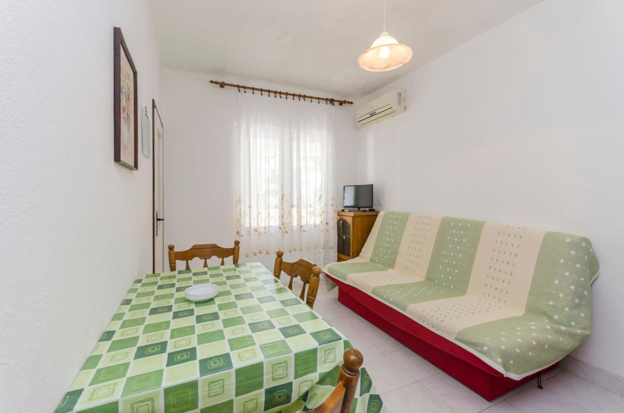 Apartment Niko Vodice Extérieur photo